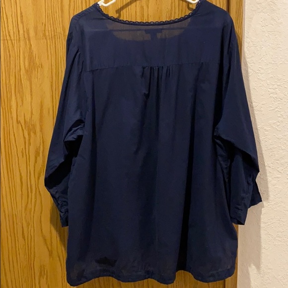 Old Navy Blouse - Picture 2 of 6
